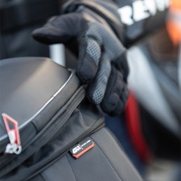 ST607+ GIVI BORSA DA SELLA CON CINGHIE T-SPORT 22 LITRI