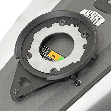 BF24 GIVI FLANGIA METALLICA PER BORSA SERBATOIO TANKLOCK YAMAHA XSR 700