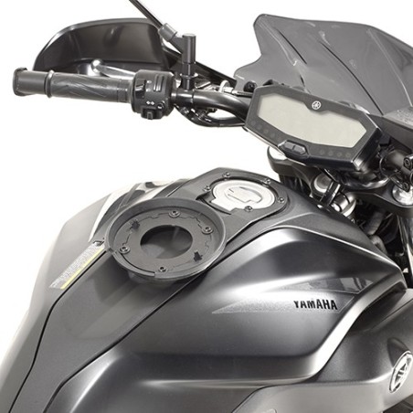 BF36 GIVI FLANGIA METALLICA PER BORSA SERBATOIO TANKLOCK YAMAHA MT-07