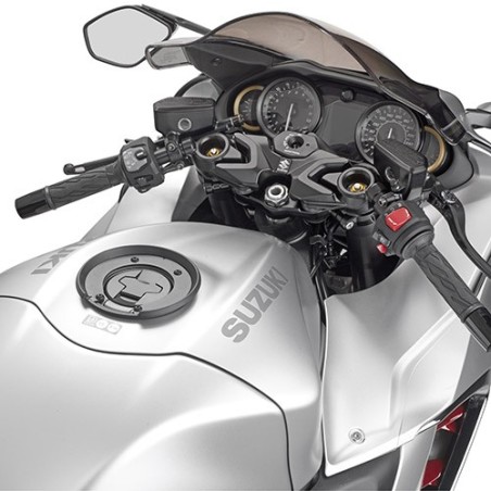 BF67 GIVI FLANGIA PER BORSA SERBATOIO TANKLOCK SPECIFICA BAG SUZUKI HAYABUSA 1300